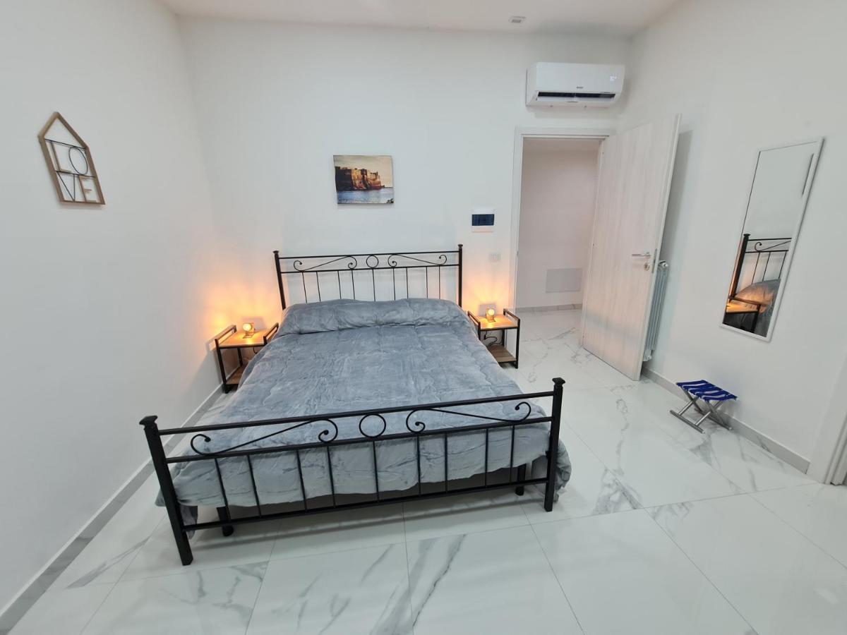 Lumacors House Bed and Breakfast Napels Buitenkant foto