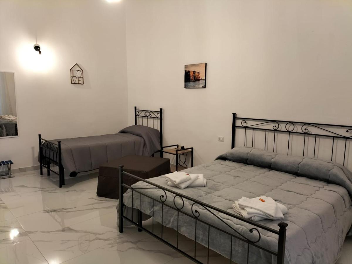 Lumacors House Bed and Breakfast Napels Buitenkant foto