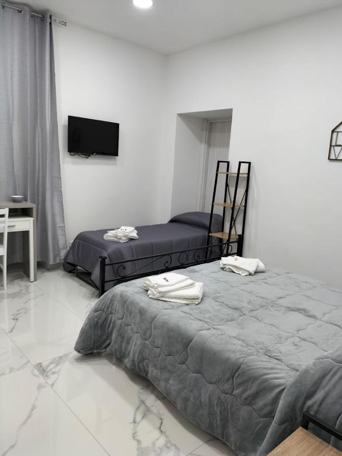 Lumacors House Bed and Breakfast Napels Buitenkant foto